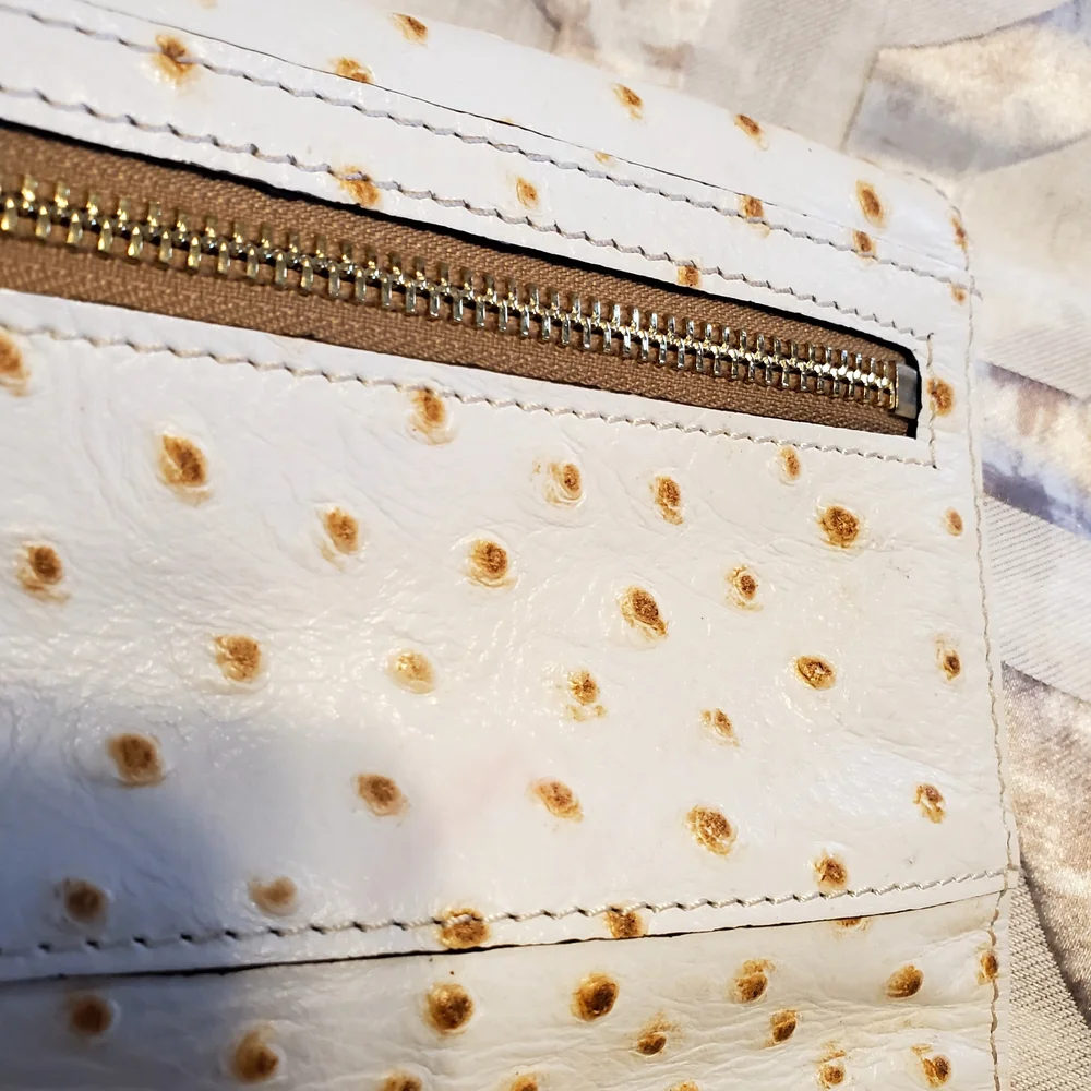 Dooney & Bourke White and Tan Perforated Shoulder Bag - Picture 6 of 12
